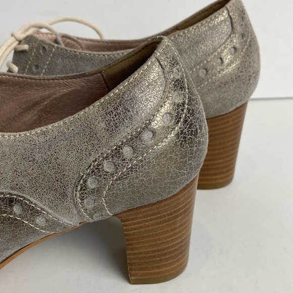 SUNDANCE Lucette Italian Leather Silver Oxford Lace-up Heels 38 Academia Preppy - Picture 2 of 14